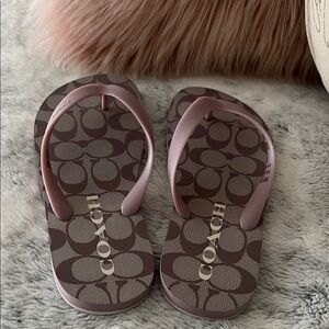Coach Mauve and Brown Signature Flip Flops